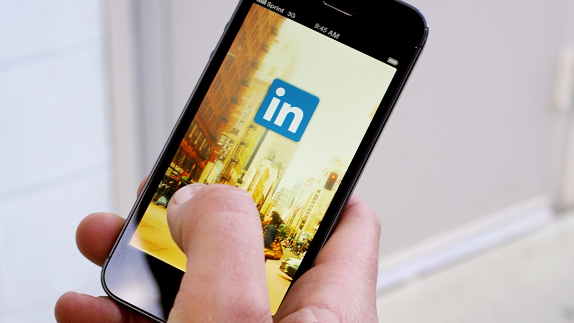 When to Update LinkedIn with New Job | Chief of Staff Kansas City Blog